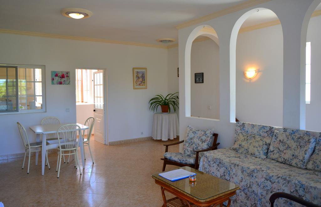 קווארטיירה Villa Belinha - Guest House מראה חיצוני תמונה